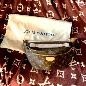Knock off Vuitton Bum pack